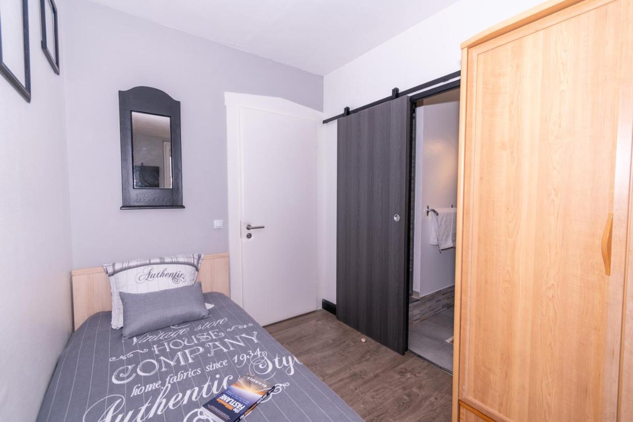 Private & Comfortable Apartments Puttelange-aux-Lacs 외부 사진