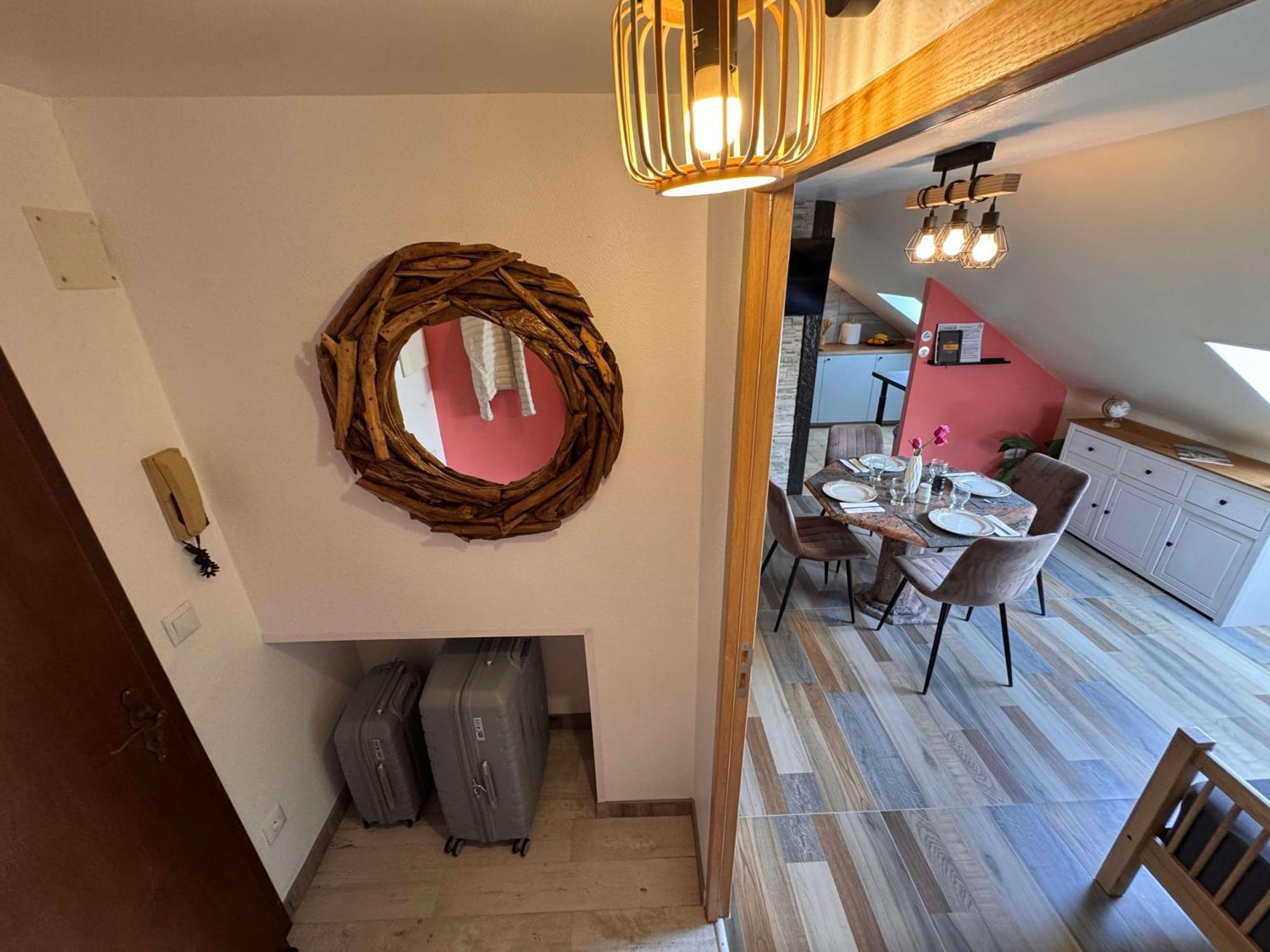 Private & Comfortable Apartments Puttelange-aux-Lacs 외부 사진